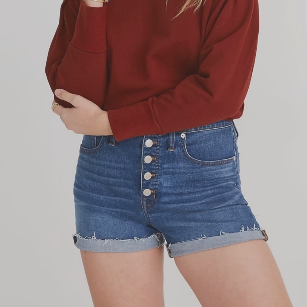 Madewell high rise denim shorts derby wash distressed hem button fly size 28